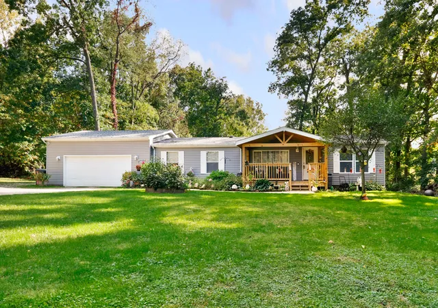 Single family home for sale at 62 E Division Rd, Valparaiso, IN 46383 | MLS# 846517