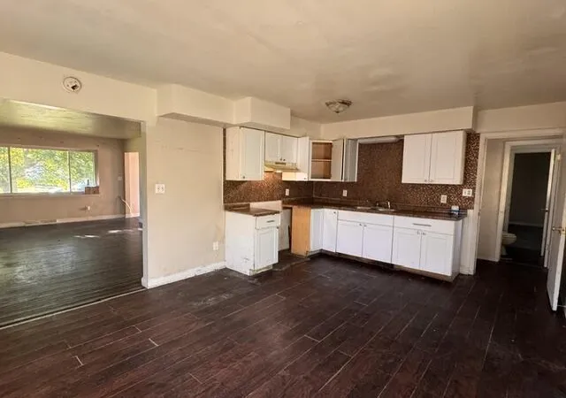 Photo 3 of Single family home for sale at 4349 Carolina St, Gary, IN 46409 | MLS# 846681 | Listing updated on 2026-10-10