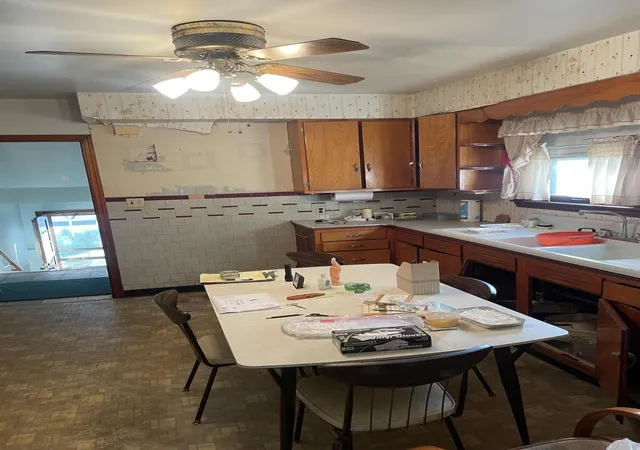 Photo 2 of Sale Pending at 5121 Reading Ave, East Chicago, IN 46312 | MLS# 847060 | Listing updated on 2026-10-27