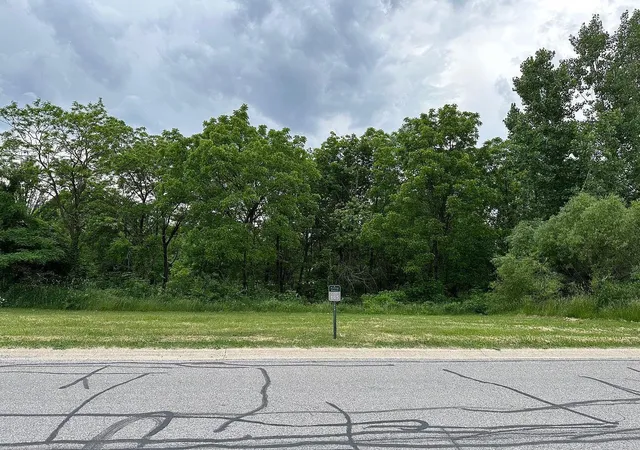 Land for sale at 46 Levanno Dr, Crown Point, IN 46307 | MLS# 846552