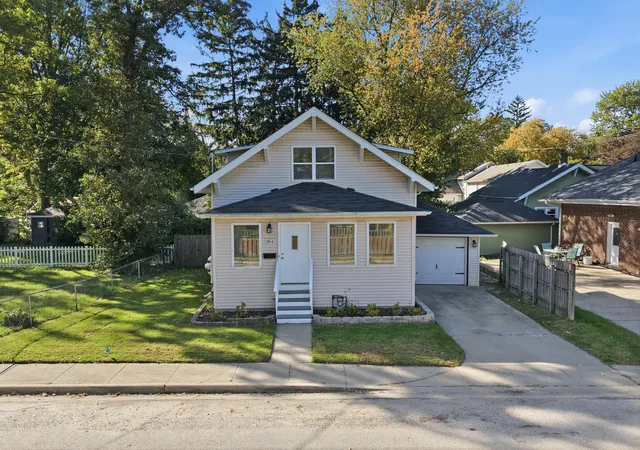Photo 1 of Single family home for sale at 354 Valparaiso St, Valparaiso, IN 46383 | MLS# 846627 | Listing updated on 2026-10-09