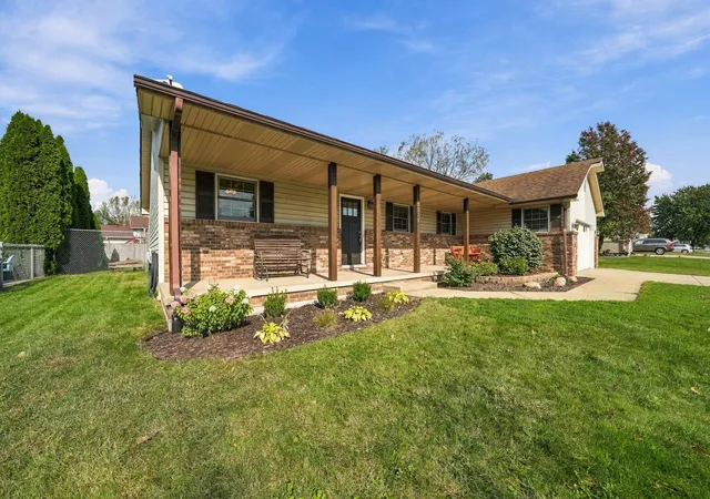 Photo 2 of Sale Pending at 5712 Blossom Ave, Portage, IN 46368 | MLS# 846837 | Listing updated on 2026-10-17