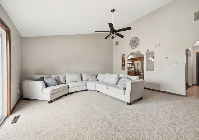 Photo 4 of Sale Pending at 5712 Blossom Ave, Portage, IN 46368 | MLS# 846837 | Listing updated on 2026-10-17