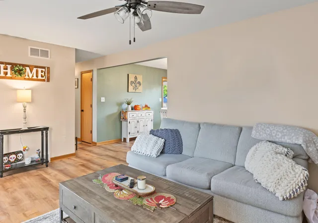Photo 4 of Single family home for sale at 903 Tyler Ave, Dyer, IN 46311 | MLS# 846575 | Listing updated on 2026-10-09