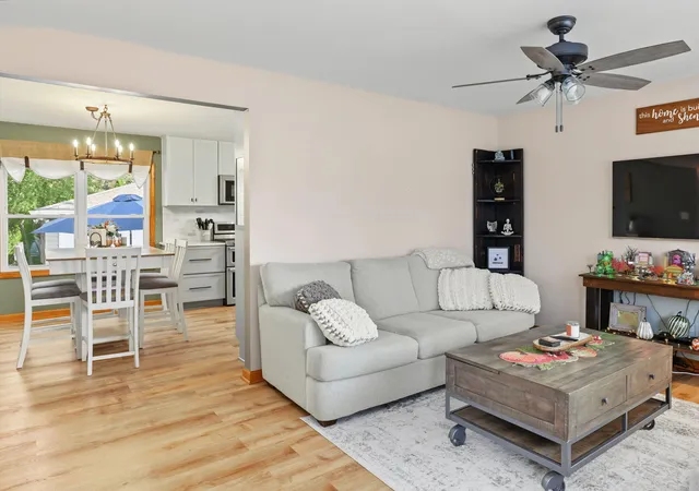 Photo 3 of Single family home for sale at 903 Tyler Ave, Dyer, IN 46311 | MLS# 846575 | Listing updated on 2026-10-26