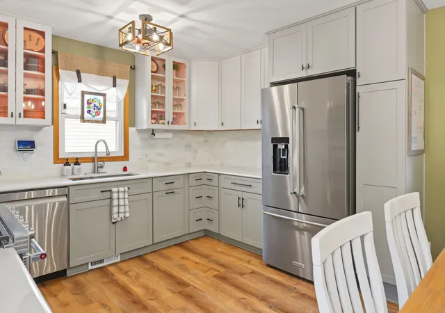 Photo 2 of Single family home for sale at 903 Tyler Ave, Dyer, IN 46311 | MLS# 846575 | Listing updated on 2026-10-26