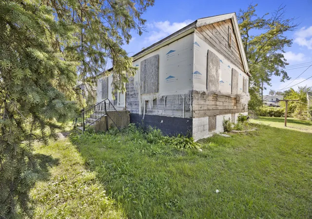 Photo 3 of Single family home for sale at 322 Clark Rd, Gary, IN 46406 | MLS# 846573 | Listing updated on 2026-10-09