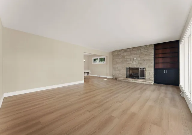 Photo 4 of Single family home for sale at 3330 Ridge Rd, Highland, IN 46322 | MLS# 846653 | Listing updated on 2026-10-27