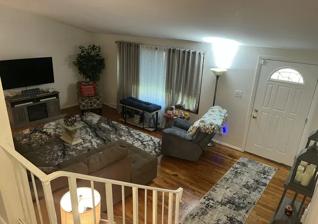 Photo 2 of Single family home for sale at 1417 Earl Rd, Michigan City, IN 46360 | MLS# 846602 | Listing updated on 2026-10-13