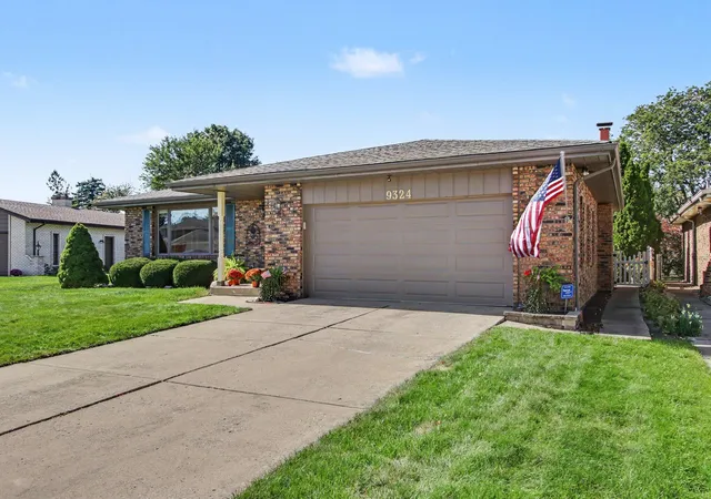 Photo 3 of Single family home for sale at 9324 4th Street, Highland, IN 46322 | MLS# 846601 | Listing updated on 2026-10-09
