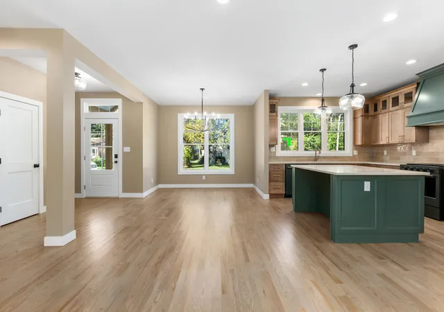 Photo 2 of Single family home for sale at 7845 W 77th Avenue, Crown Point, IN 46307 | MLS# 846613 | Listing updated on 2026-10-09