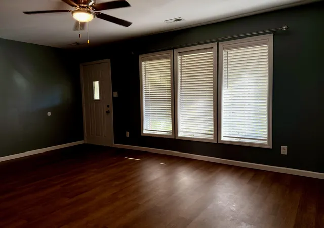 Photo 1 of Single family home for sale at 1311 E Washington St, Knox, IN 46534 | MLS# 846623 | Listing updated on 2026-10-09