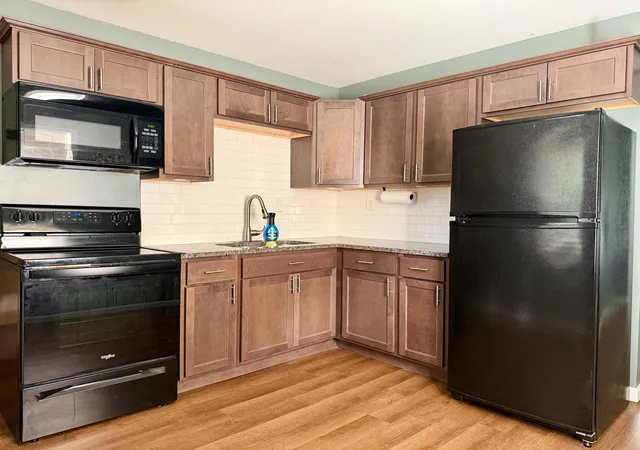 Photo 4 of Single family home for sale at 1311 E Washington St, Knox, IN 46534 | MLS# 846623 | Listing updated on 2026-10-09