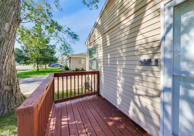 Photo 3 of Single family home for sale at 3213 North Dr, Highland, IN 46322 | MLS# 846616 | Listing updated on 2026-10-09