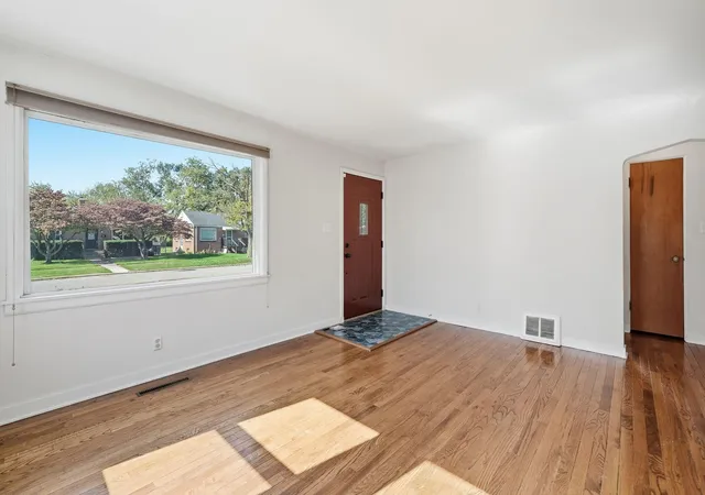 Photo 3 of Single family home for sale at 341 N California St, Hobart, IN 46342 | MLS# 846632 | Listing updated on 2026-10-09