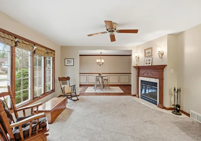 Photo 2 of Single family home for sale at 9107 Chestnut Ln, Munster, IN 46321 | MLS# 846999 | Listing updated on 2026-10-22