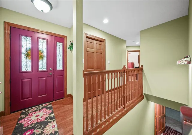 Photo 4 of Single family home for sale at 29 Pinehurst Dr, Valparaiso, IN 46383 | MLS# 846678 | Listing updated on 2026-10-11