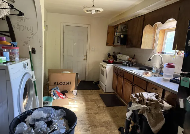 Photo 4 of House for sale at 1722 Tennessee St, Michigan City, IN 46360 | MLS# 846690 | Listing updated on 2026-10-11