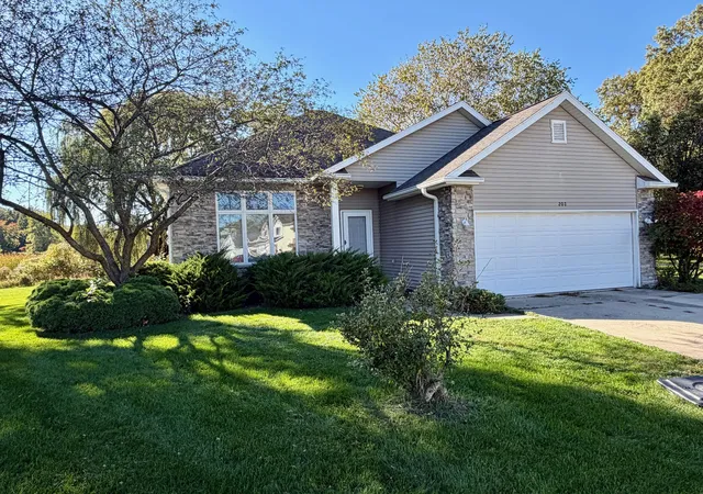 Photo 1 of Sale Pending at 202 Kraus Dr, Valparaiso, IN 46383 | MLS# 846700 | Listing updated on 2026-10-24