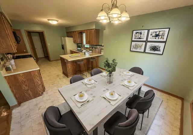 Photo 3 of Single family home for sale at 7114 Starling Dr, Schererville, IN 46375 | MLS# 846701 | Listing updated on 2026-10-15
