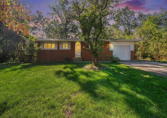 Photo 1 of Single family home for sale at 5021 Stagecoach Rd, Portage, IN 46368 | MLS# 846703 | Listing updated on 2026-10-28