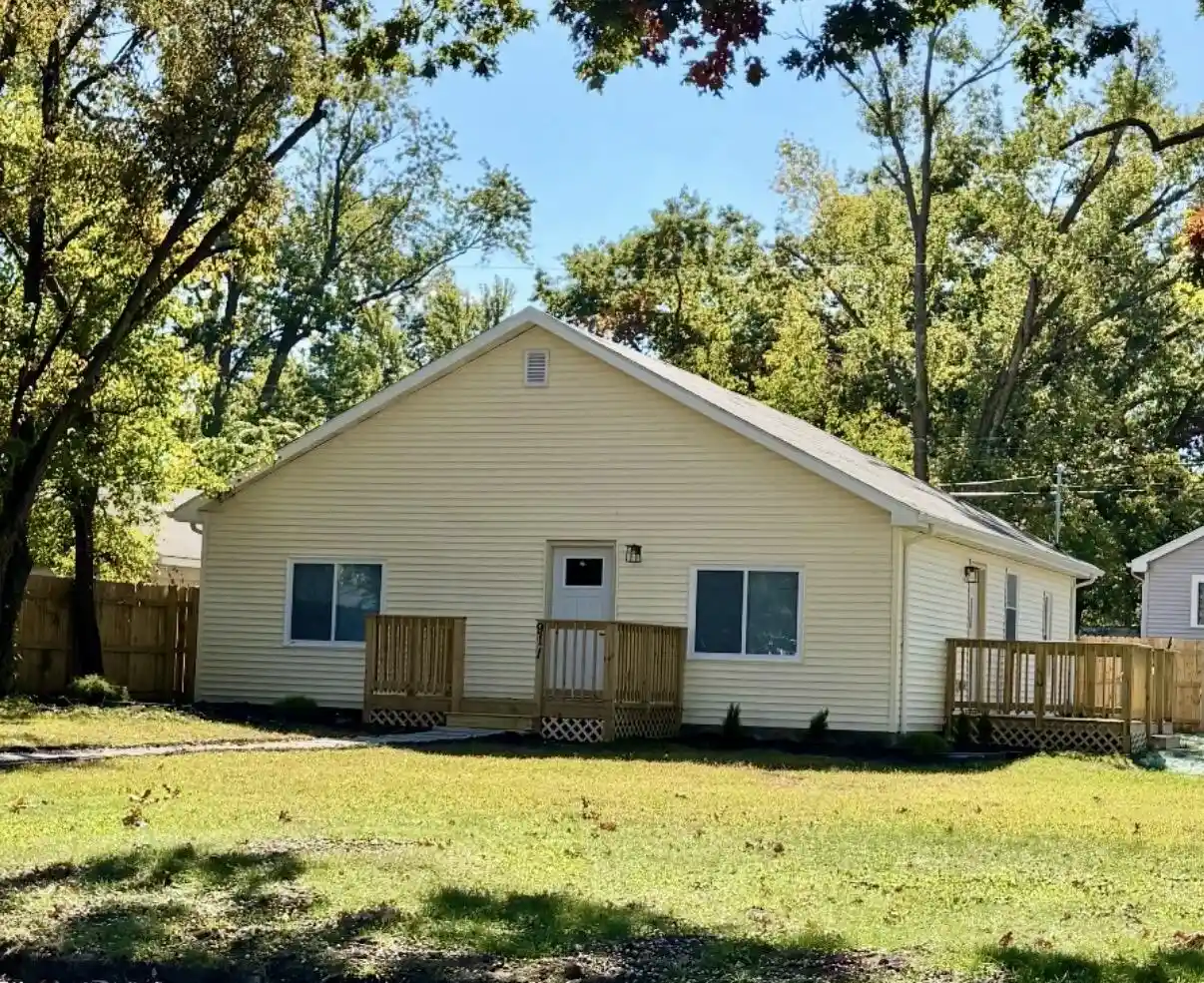 Single family home for sale at 911 E 28th Avenue, Lake Station, IN 46405 | MLS# 846708