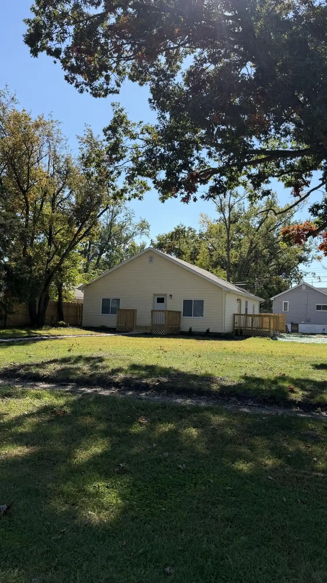 Photo 4 of Single family home for sale at 911 E 28th Avenue, Lake Station, IN 46405 | MLS# 846708 | Listing updated on 2026-10-23