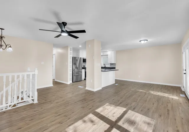 Photo 3 of Single family home for sale at 1717 W 98th Place, Crown Point, IN 46307 | MLS# 846770 | Listing updated on 2026-10-14