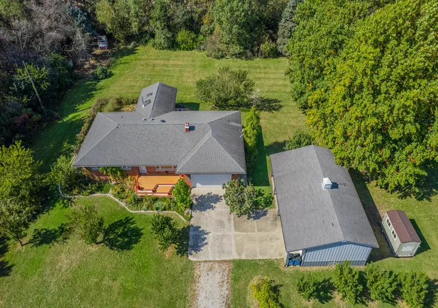 Photo 1 of Single family home for sale at 356 S 650 East, Valparaiso, IN 46383 | MLS# 846802 | Listing updated on 2026-10-29