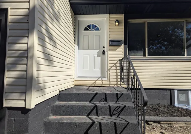 Photo 2 of Single family home for sale at 7049 California Ave, Hammond, IN 46323 | MLS# 846751 | Listing updated on 2026-10-13