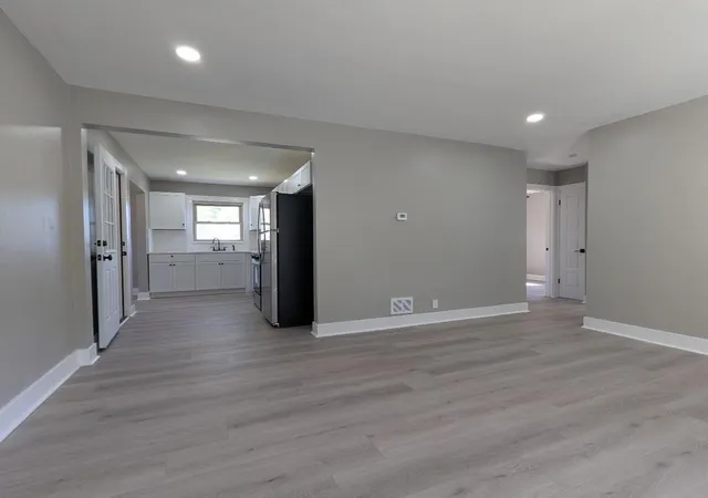 Photo 3 of Single family home for sale at 7049 California Ave, Hammond, IN 46323 | MLS# 846751 | Listing updated on 2026-10-13