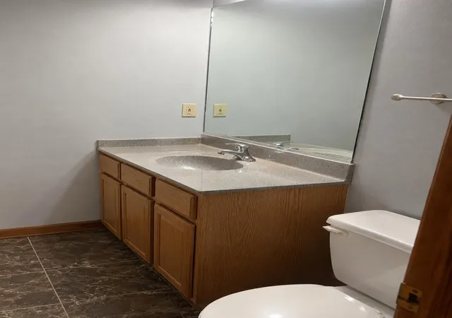 Photo 3 of Townhouse for sale at 336 Fox Trl Ct, Hobart, IN 46342 | MLS# 846756 | Listing updated on 2026-10-13