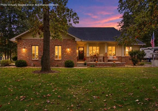 Single family home for sale at 10391 Chippewah Ct, DeMotte, IN 46310 | MLS# 846979