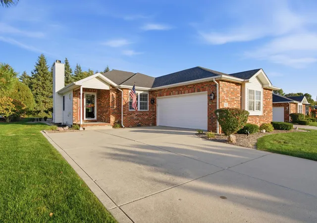 Photo 1 of Sale Pending at 920 Stillwater Pkwy, Crown Point, IN 46307 | MLS# 846848 | Listing updated on 2026-10-20