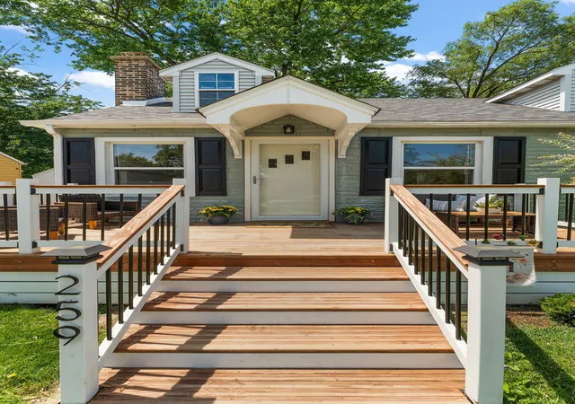Photo 3 of Single family home for sale at 259 Wood St, Crown Point, IN 46307 | MLS# 846790 | Listing updated on 2026-10-13