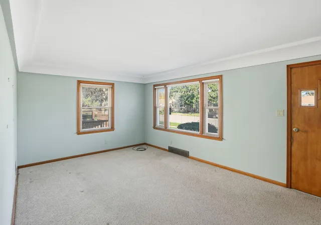 Photo 4 of Single family home for sale at 3340 Highway Ave, Highland, IN 46322 | MLS# 847180 | Listing updated on 2026-10-22