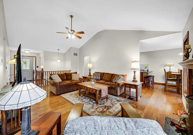 Photo 2 of Sale Pending at 9207 Morse Pl, Crown Point, IN 46307 | MLS# 846805 | Listing updated on 2026-10-15