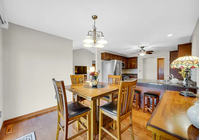 Photo 4 of Sale Pending at 9207 Morse Pl, Crown Point, IN 46307 | MLS# 846805 | Listing updated on 2026-10-15