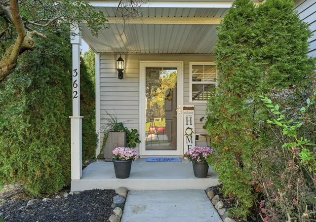 Photo 1 of Townhouse for sale at 362 Taylor Ln, Valparaiso, IN 46383 | MLS# 846847 | Listing updated on 2026-10-28