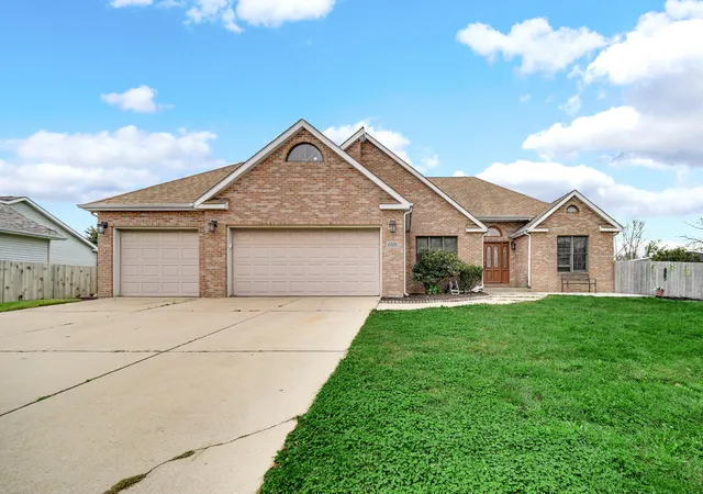 Photo 1 of Single family home for sale at 6331 Savannah Ave, Portage, IN 46368 | MLS# 847035 | Listing updated on 2026-10-20