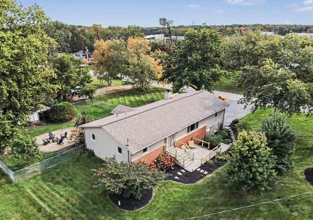 Photo 1 of Single family home for sale at 401 E 75 North, Valparaiso, IN 46383 | MLS# 846857 | Listing updated on 2026-10-22