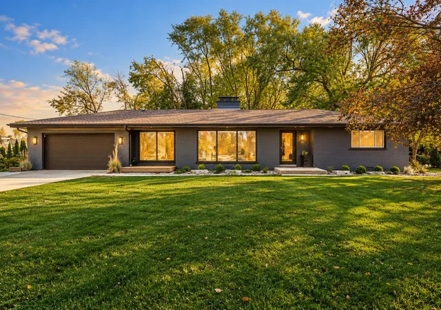 Photo 2 of Single family home for sale at 9905 Merrillville Rd, Crown Point, IN 46307 | MLS# 847377 | Listing updated on 2026-10-27