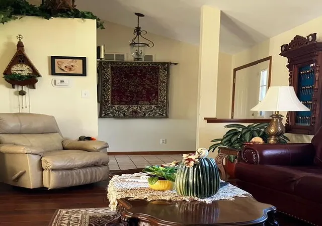Photo 2 of Single family home for sale at 1517 Lake St, Dyer, IN 46311 | MLS# 847100 | Listing updated on 2026-10-22