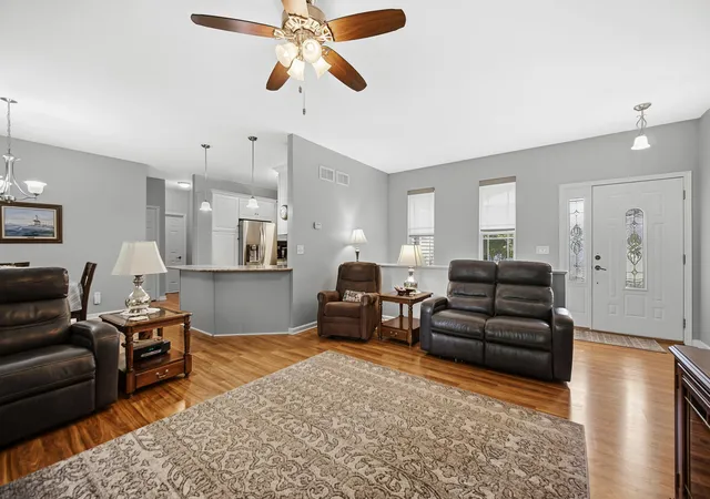 Photo 3 of Single family home for sale at 225 Trailcreek Dr, Chesterton, IN 46304 | MLS# 846930 | Listing updated on 2026-10-28