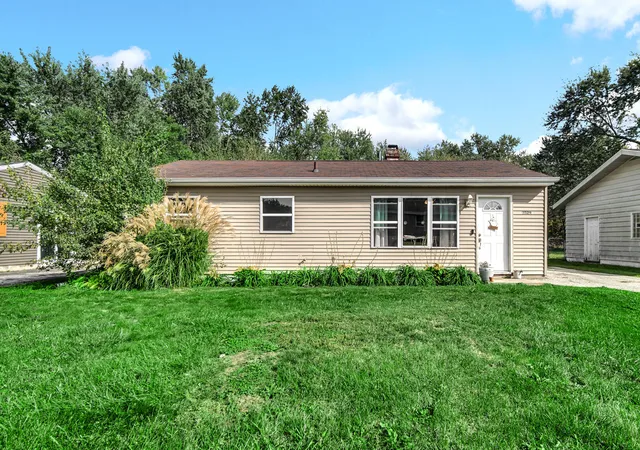 Single family home for sale at 3529 Saint Joseph Pl, Hobart, IN 46342 | MLS# 846912