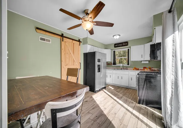 Photo 4 of Single family home for sale at 3529 Saint Joseph Pl, Hobart, IN 46342 | MLS# 846912 | Listing updated on 2026-10-20