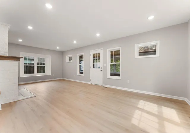 Photo 4 of Single family home for sale at 104 Williams Ave, La Porte, IN 46350 | MLS# 846991 | Listing updated on 2026-10-17