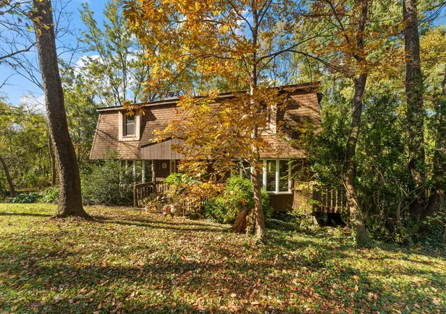 Photo 3 of Single family home for sale at 92 N 656 West, Valparaiso, IN 46385 | MLS# 847388 | Listing updated on 2026-10-27