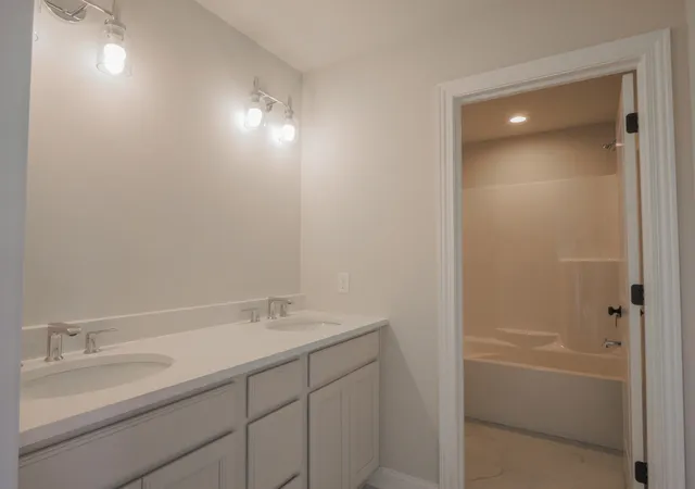 Photo 1 of Single family home for sale at 1659 Trailbrook Dr, Valparaiso, IN 46385 | MLS# 847172 | Listing updated on 2026-10-21