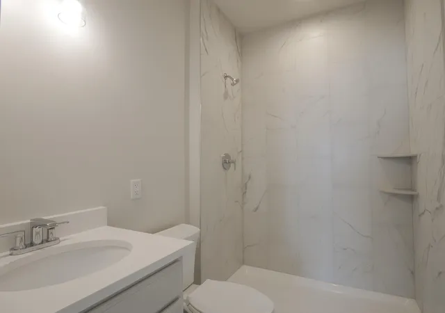 Photo 2 of Single family home for sale at 1659 Trailbrook Dr, Valparaiso, IN 46385 | MLS# 847172 | Listing updated on 2026-10-21